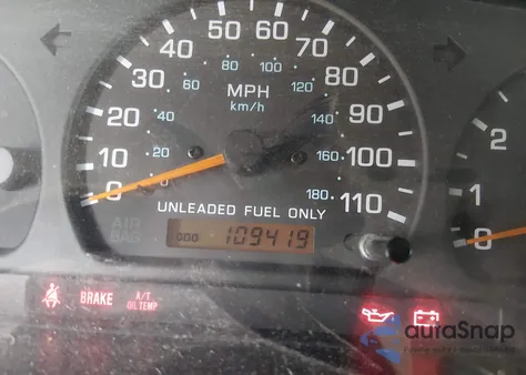 2000 Nissan Frontier Se/Se-V6/Xe-V6 z USA, uszkodzony, nr VIN 1N6ED26Y7YC331510